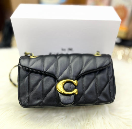 Luxury Quilted Black Shoulder Bag with Gold Chain